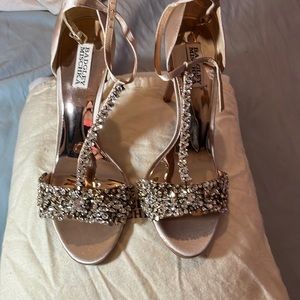 BADGLEY MISCHKA ELEGANT SANDALS